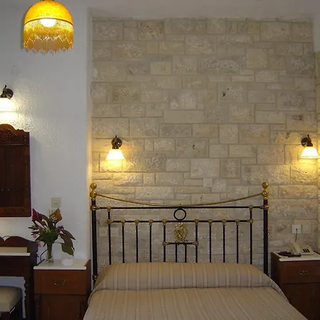 Virginia Hotel Sithonia