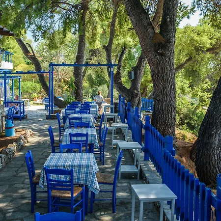 Virginia 3* Sithonia